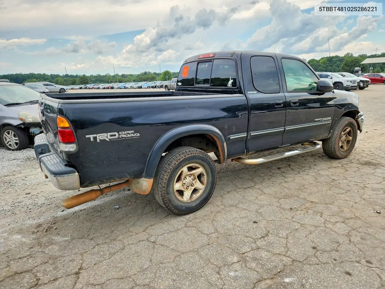 2002 Toyota Tundra Access Cab Limited VIN: 5TBBT48102S286221 Lot: 61025246