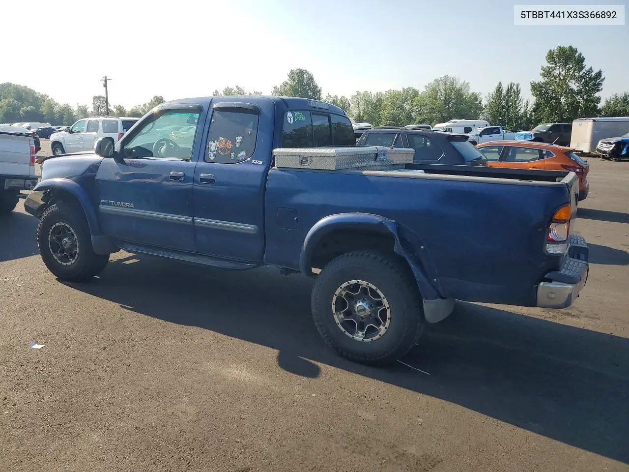 2003 Toyota Tundra Sr5 VIN: 5TBBT441X3S366892 Lot: 61806146