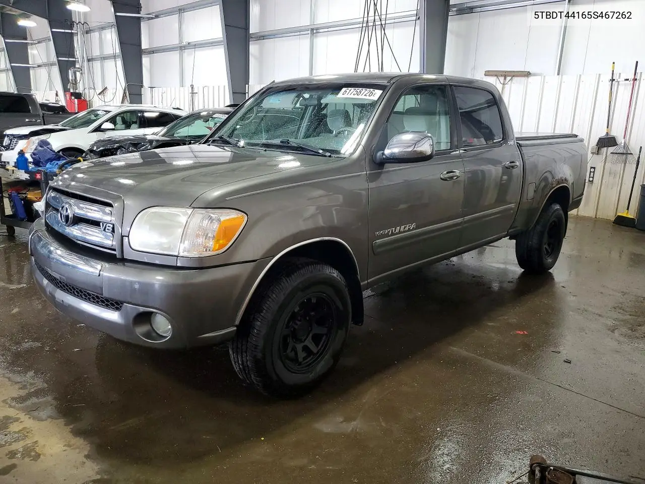 2005 Toyota Tundra Double Cab Sr5 VIN: 5TBDT44165S467262 Lot: 61758726