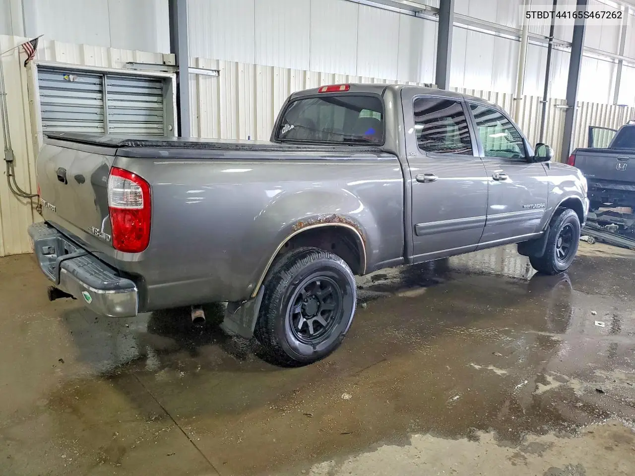 2005 Toyota Tundra Double Cab Sr5 VIN: 5TBDT44165S467262 Lot: 61758726