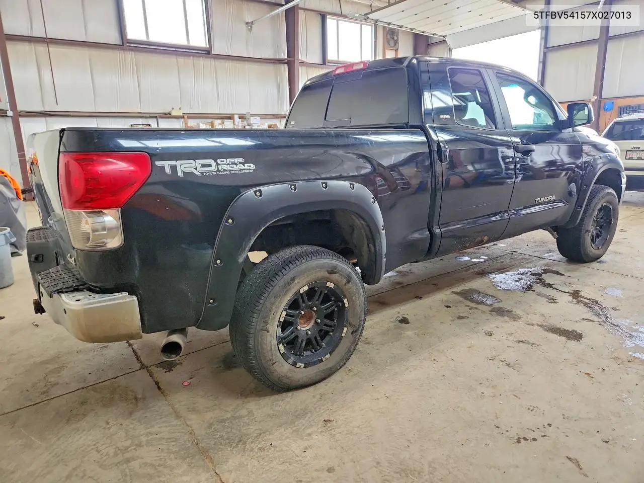 2007 Toyota Tundra Sr5 VIN: 5TFBV54157X027013 Lot: 61924156
