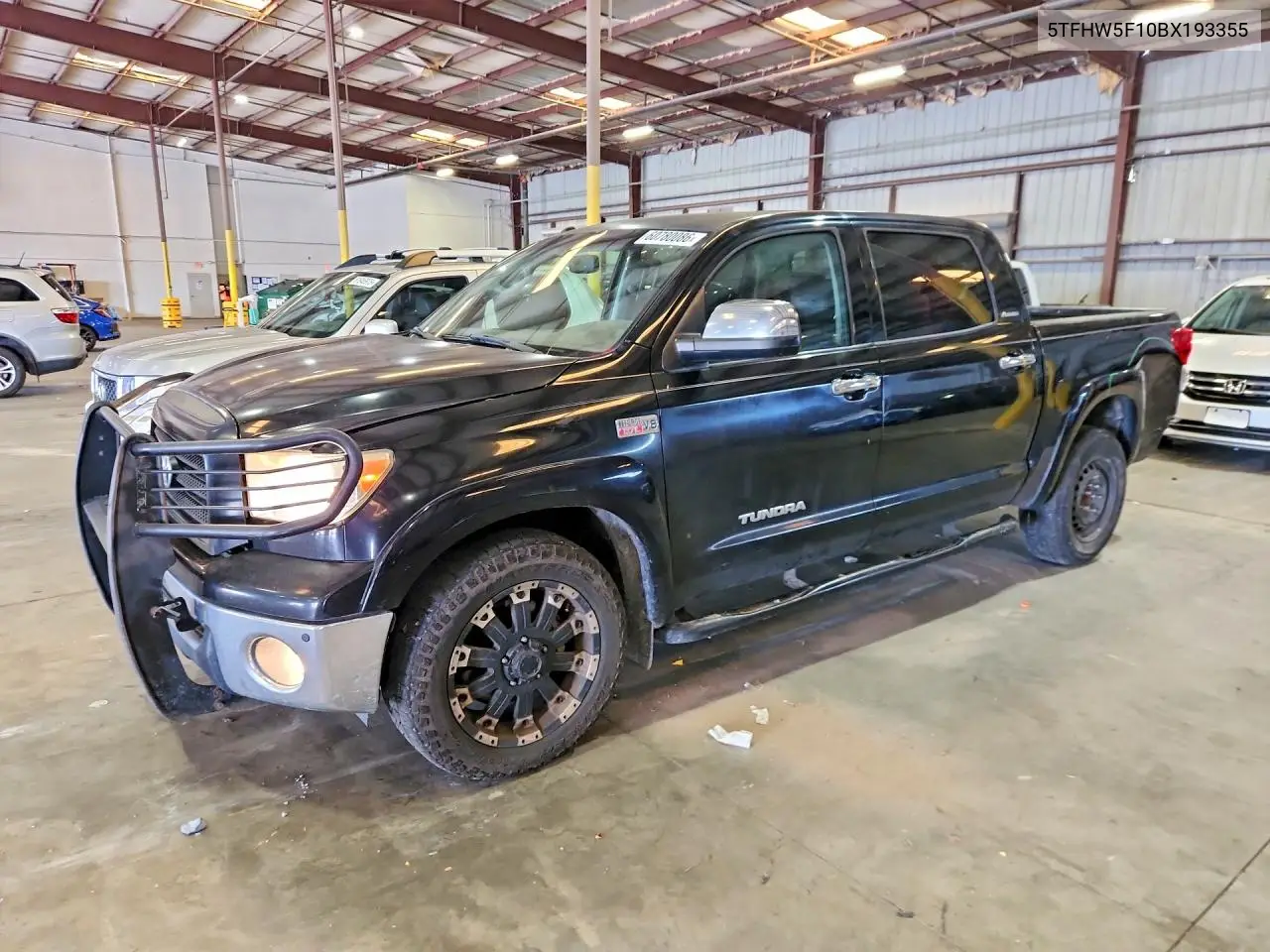 2011 Toyota Tundra Crewmax Limited VIN: 5TFHW5F10BX193355 Lot: 60780086