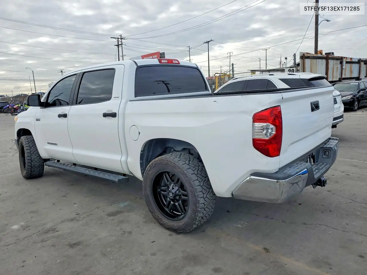 5TFEY5F13EX171285 2014 Toyota Tundra Crewmax Sr5