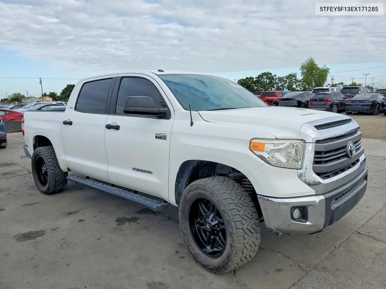 5TFEY5F13EX171285 2014 Toyota Tundra Crewmax Sr5