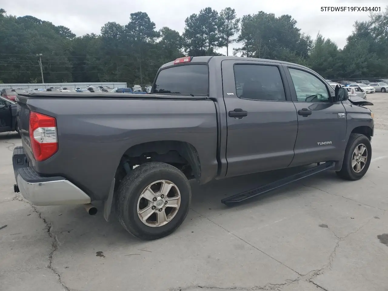 5TFDW5F19FX434401 2015 Toyota Tundra