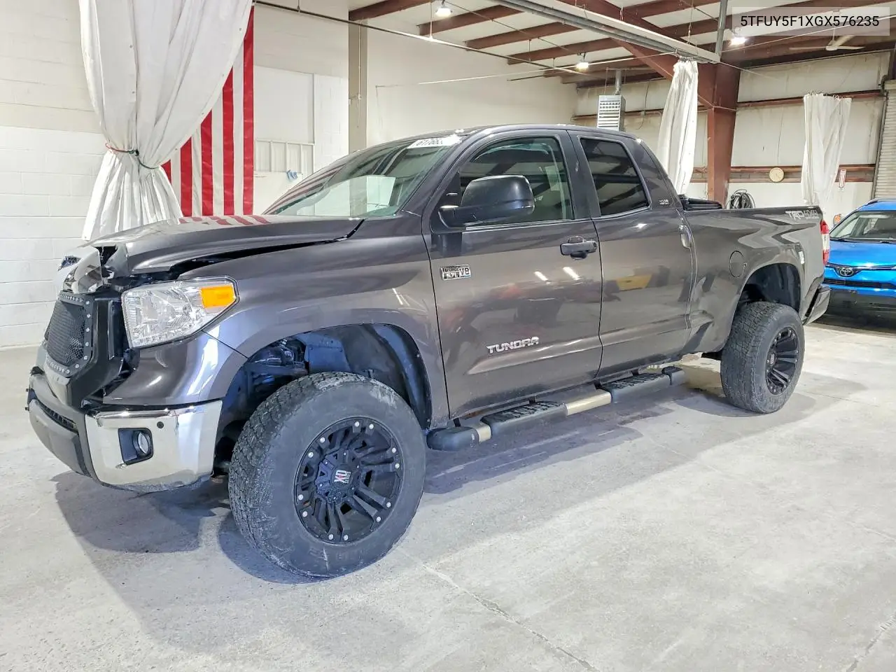 2016 Toyota Tundra Sr5 VIN: 5TFUY5F1XGX576235 Lot: 61766356