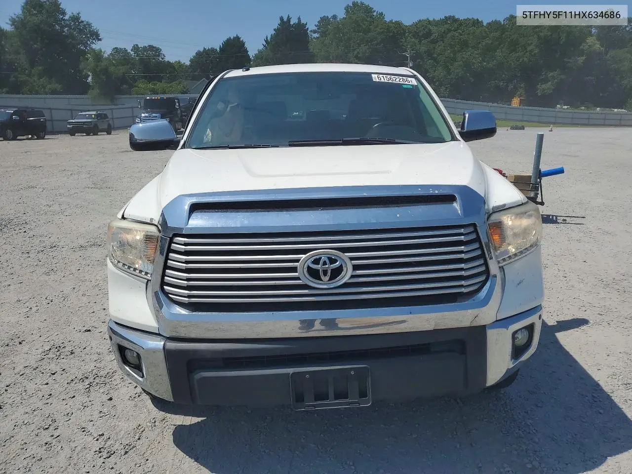 2017 Toyota Tundra Crewmax Limited VIN: 5TFHY5F11HX634686 Lot: 61562286