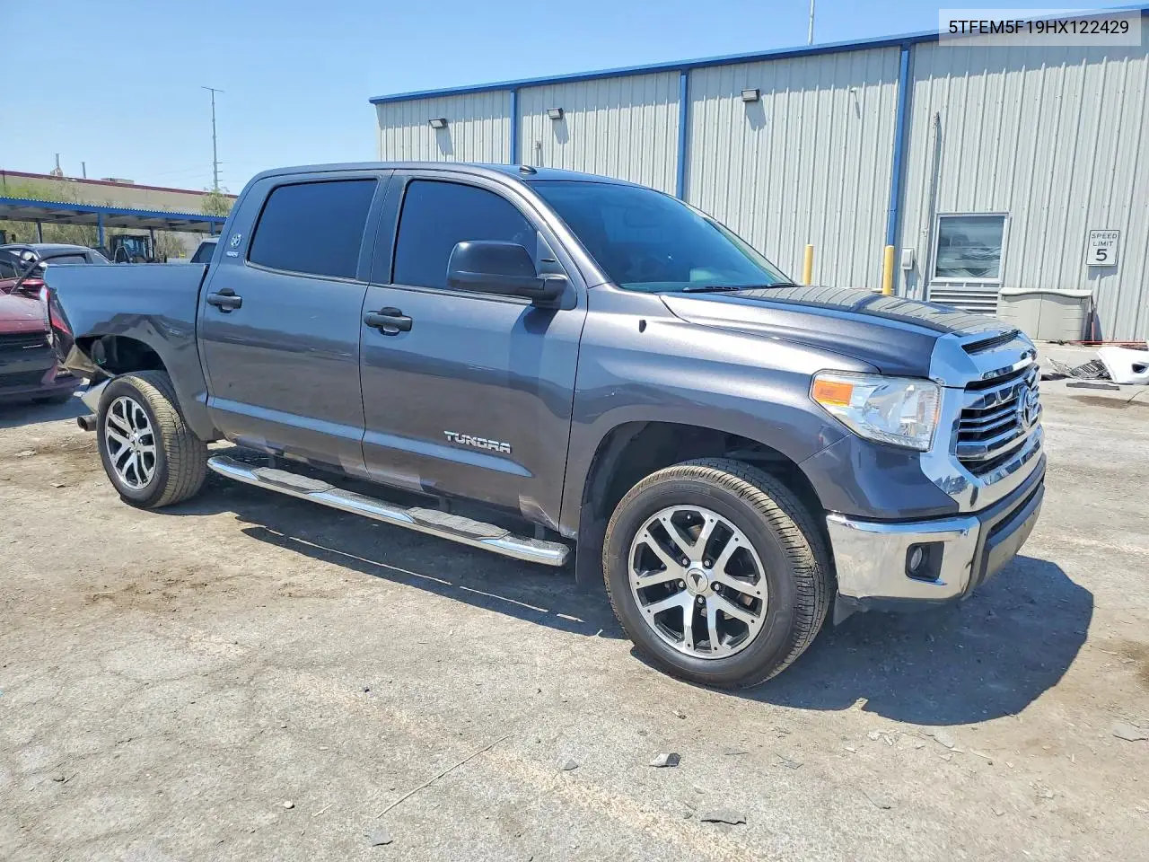 2017 Toyota Tundra Crewmax Sr5 VIN: 5TFEM5F19HX122429 Lot: 62067746
