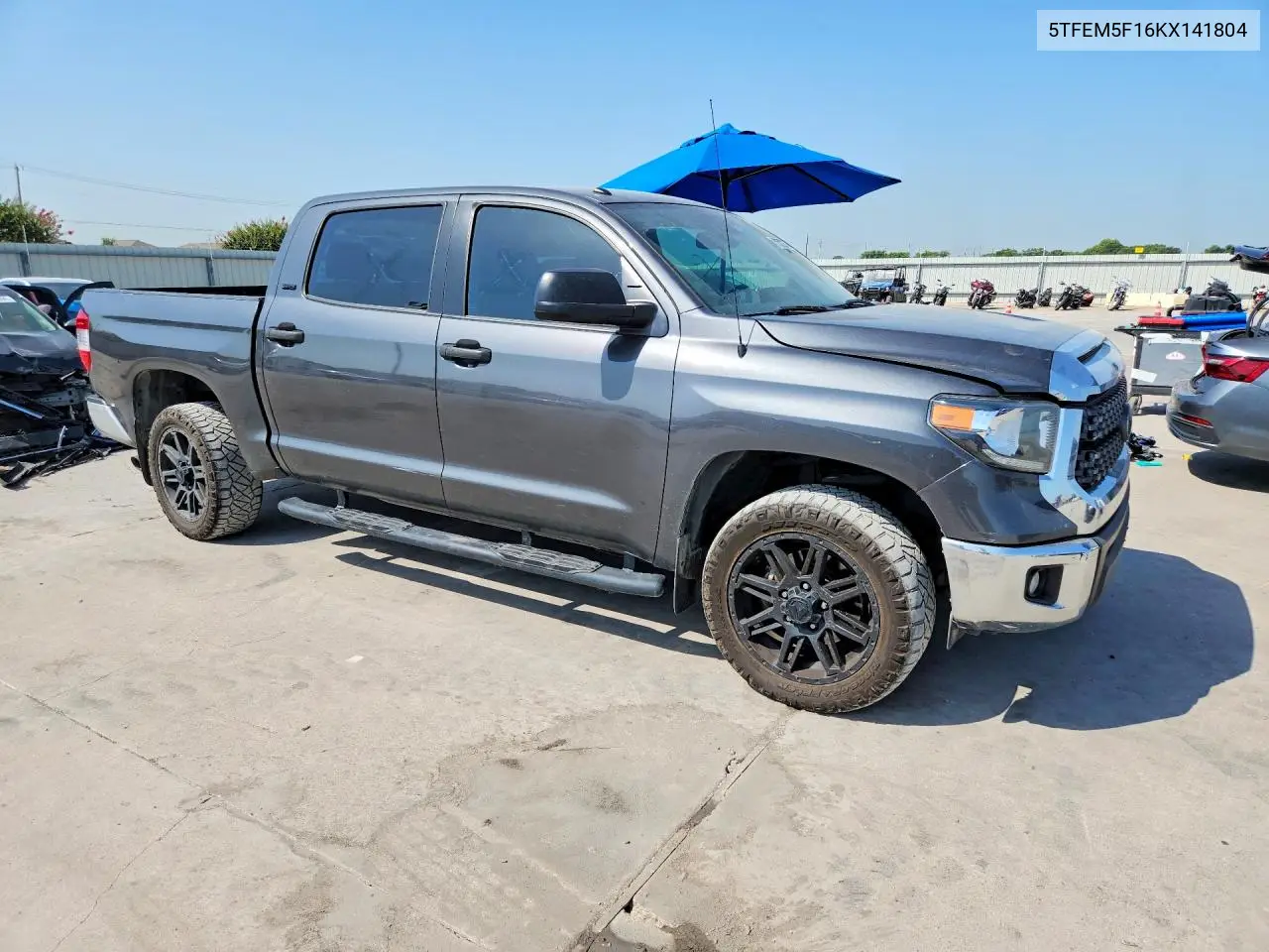 2019 Toyota Tundra Crewmax Sr5 VIN: 5TFEM5F16KX141804 Lot: 60358336
