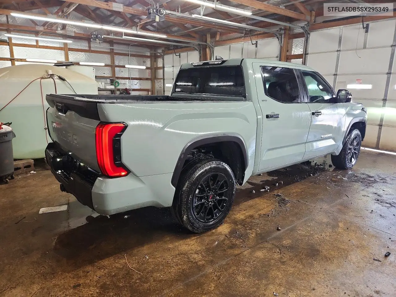 2025 Toyota Tundra Sr5 VIN: 5TFLA5DB5SX295349 Lot: 52515096