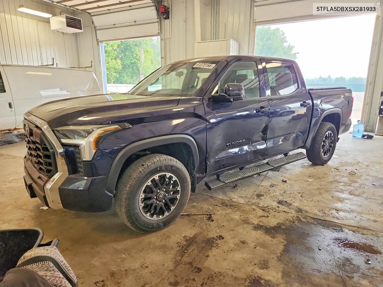 2025 Toyota Tundra Sr5 VIN: 5TFLA5DBXSX281933 Lot: 61370166