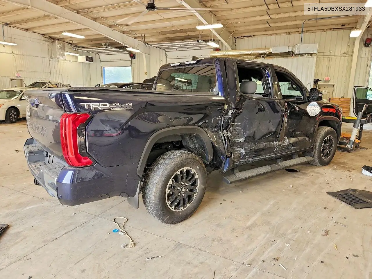 2025 Toyota Tundra Sr5 VIN: 5TFLA5DBXSX281933 Lot: 61370166
