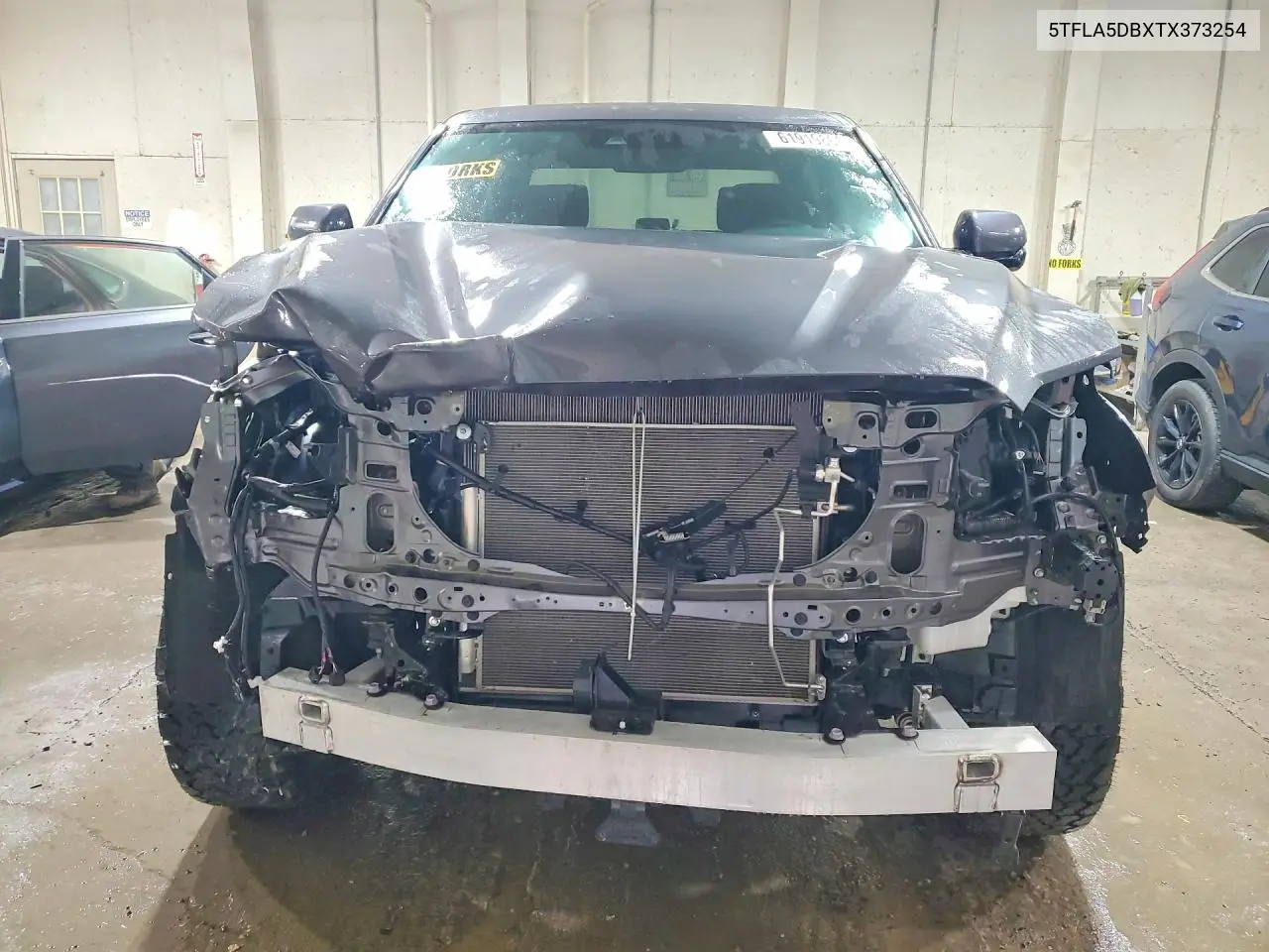 2026 Toyota Tundra Sr5 VIN: 5TFLA5DBXTX373254 Lot: 61919866