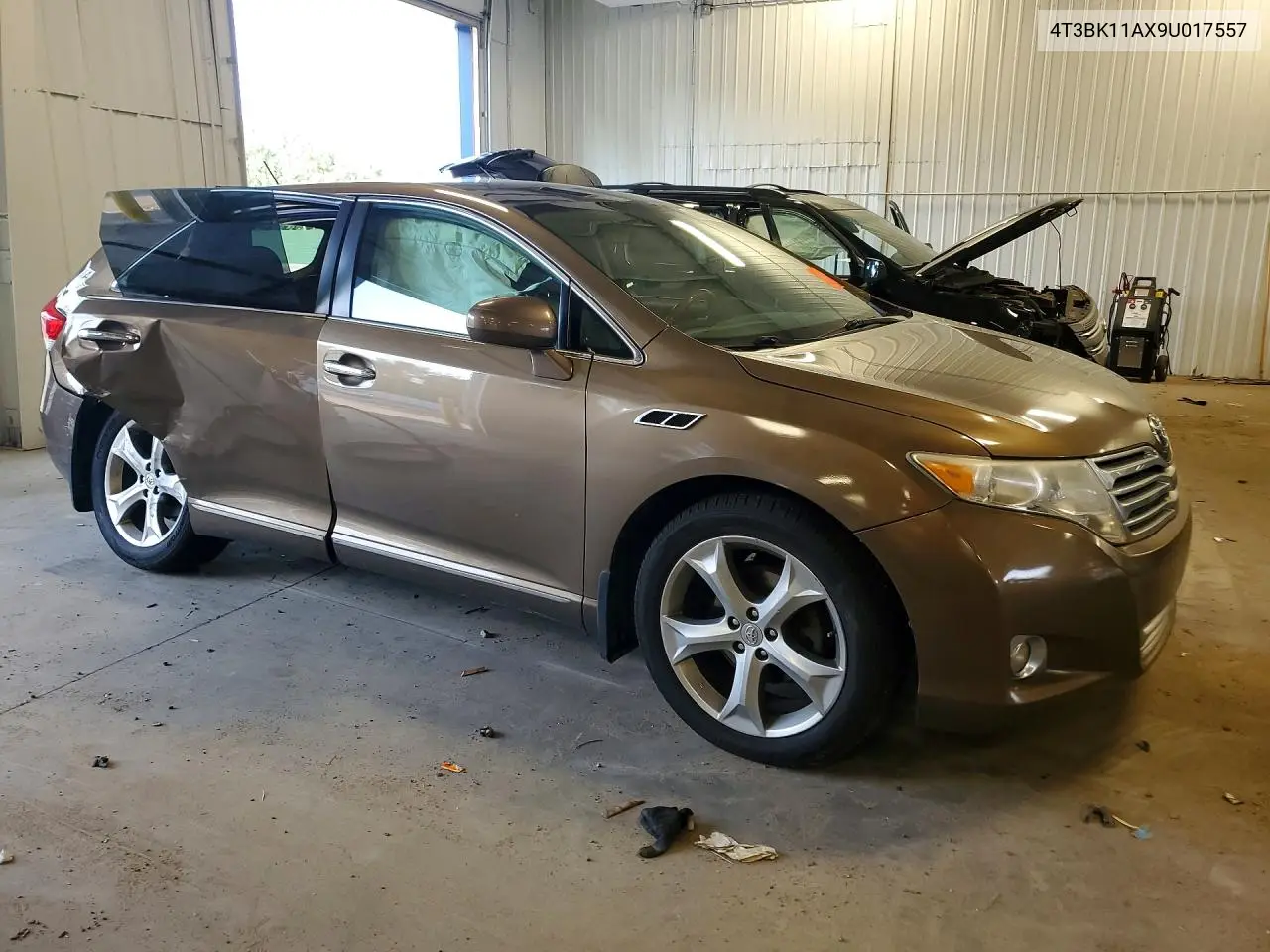 2009 Toyota Venza Awd V6 VIN: 4T3BK11AX9U017557 Lot: 62037026