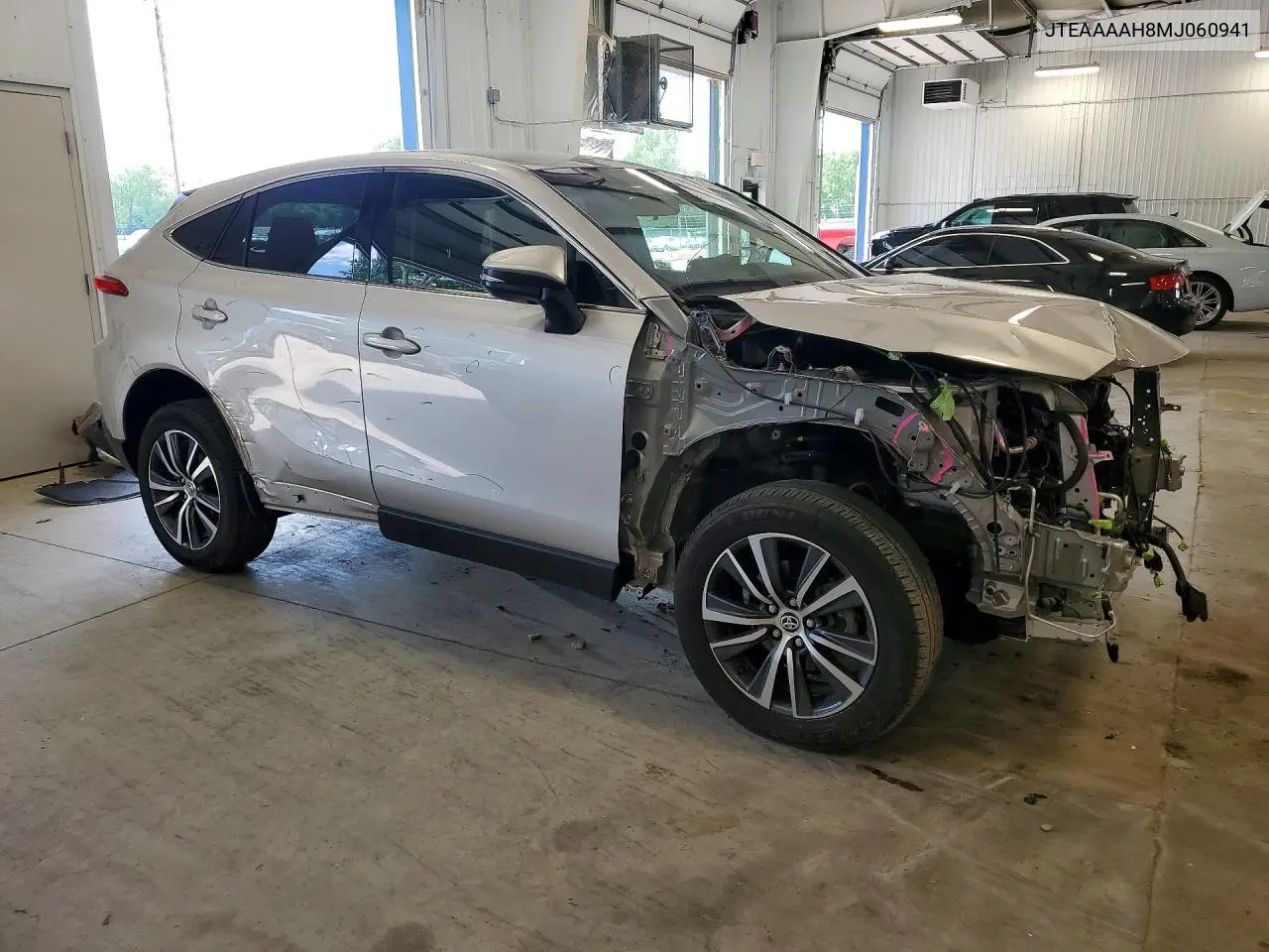 2021 Toyota Venza Le VIN: JTEAAAAH8MJ060941 Lot: 56979346