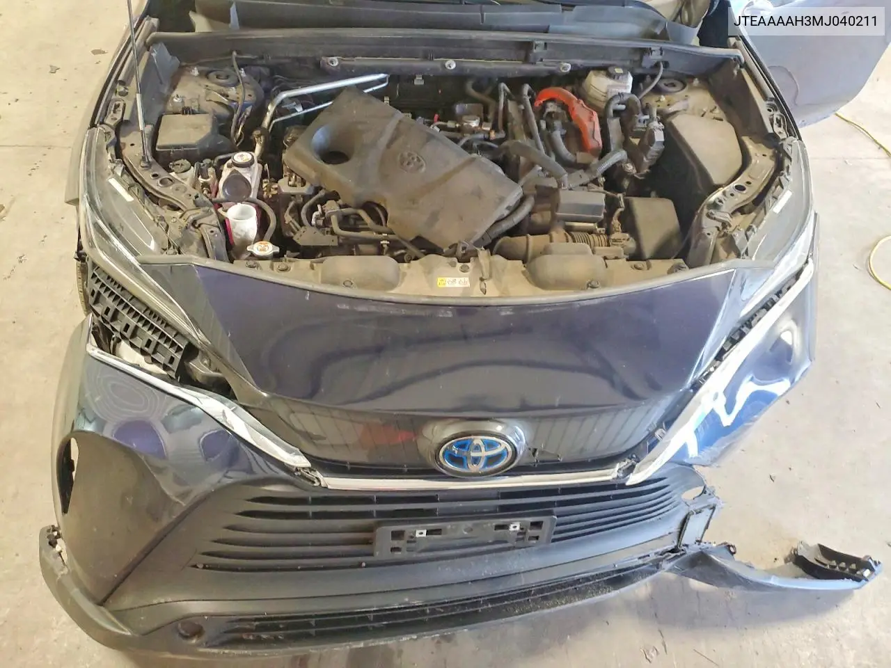 2021 Toyota Venza Le VIN: JTEAAAAH3MJ040211 Lot: 59121576