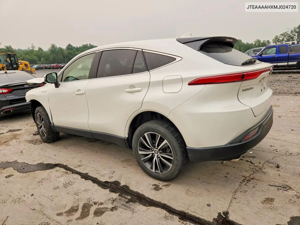 2021 Toyota Venza Le VIN: JTEAAAAHXMJ024720 Lot: 61315176