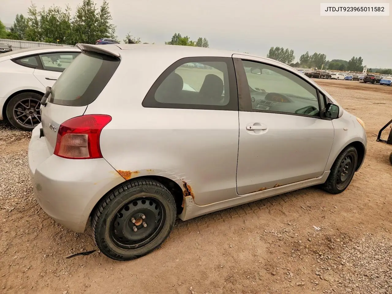2006 Toyota Yaris VIN: JTDJT923965011582 Lot: 61055286