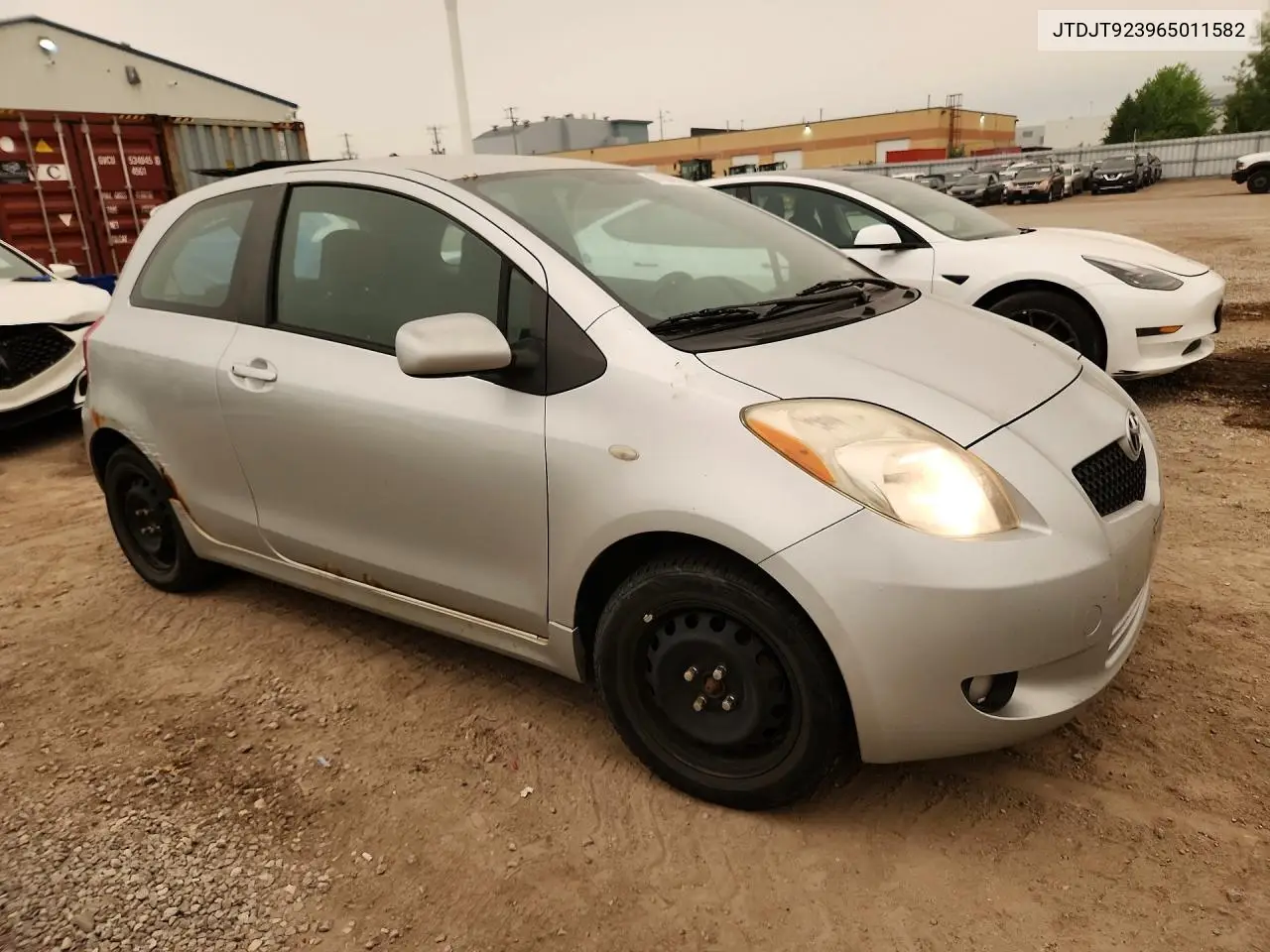 2006 Toyota Yaris VIN: JTDJT923965011582 Lot: 61055286