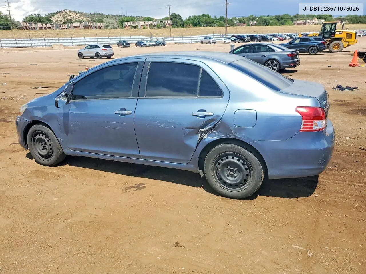 2007 Toyota Yaris Base VIN: JTDBT923671075026 Lot: 56931616