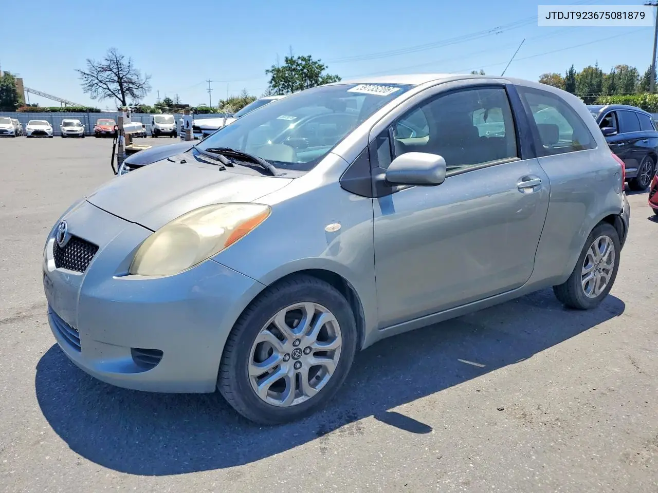 2007 Toyota Yaris Base VIN: JTDJT923675081879 Lot: 59735206