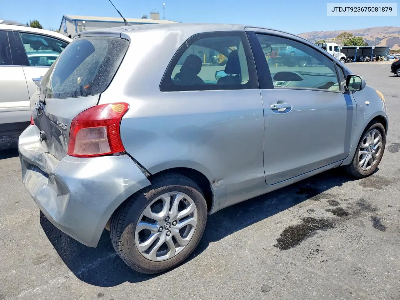 2007 Toyota Yaris Base VIN: JTDJT923675081879 Lot: 59735206