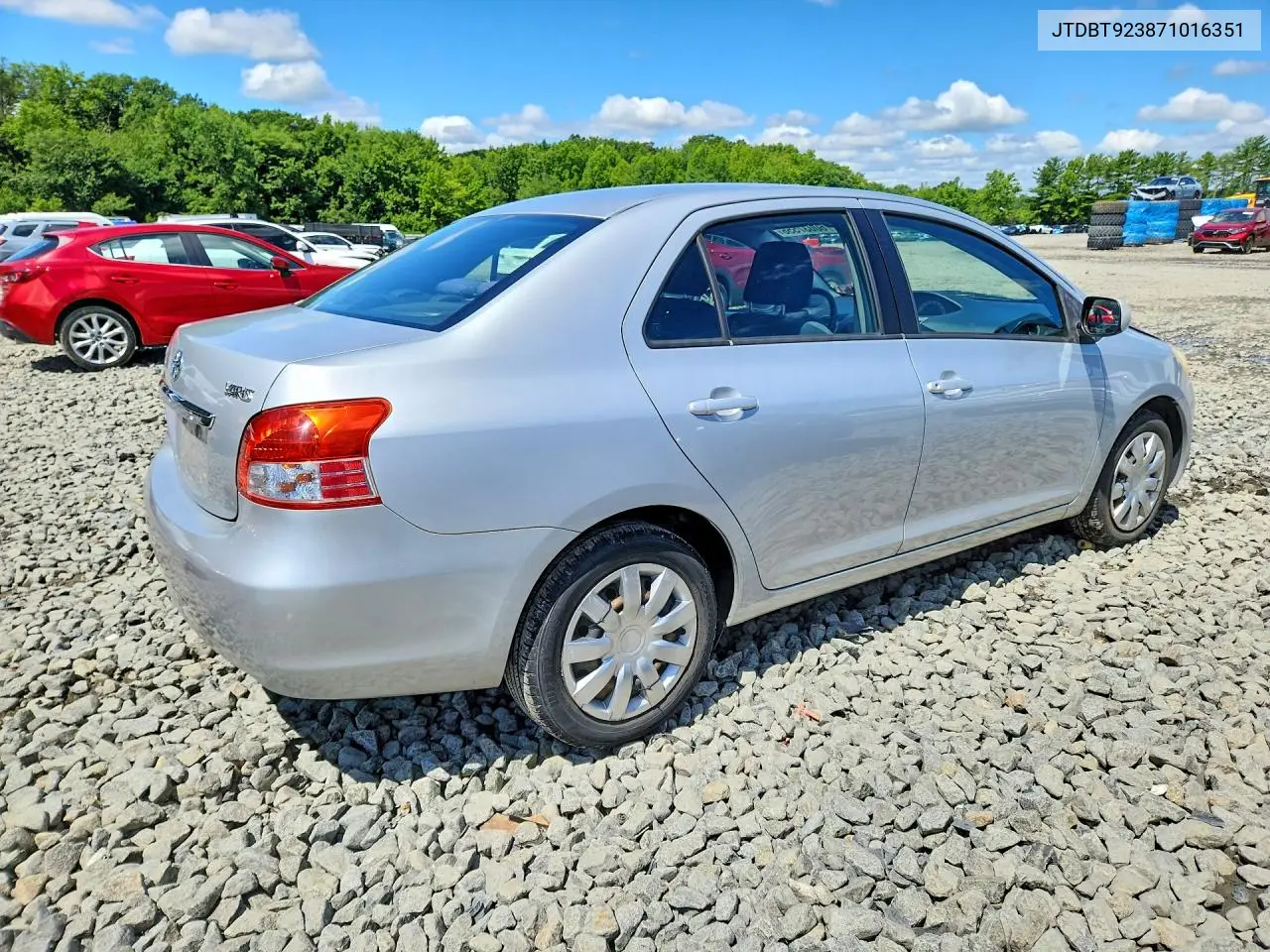 2007 Toyota Yaris Base VIN: JTDBT923871016351 Lot: 60037556