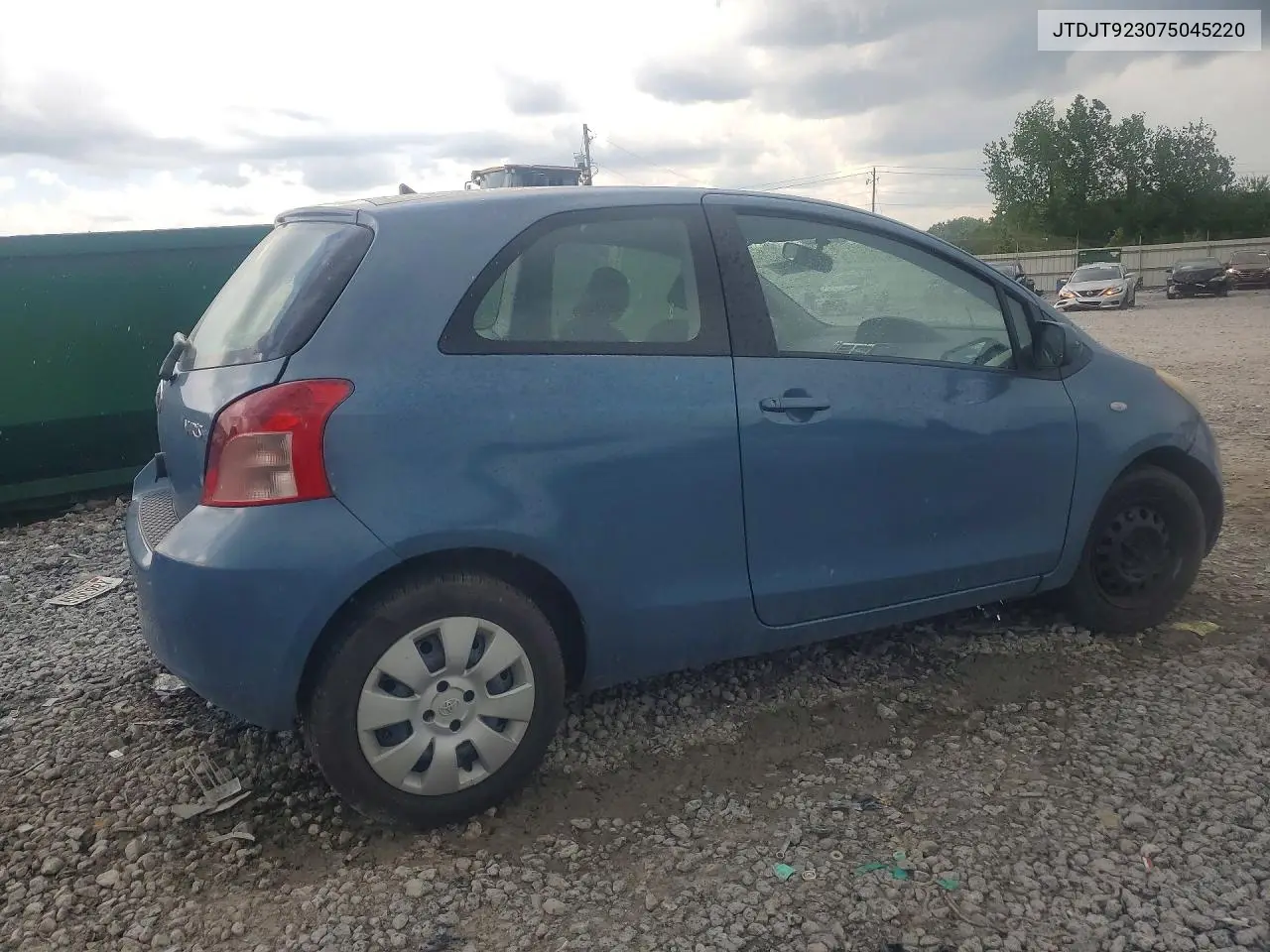 2007 Toyota Yaris Base VIN: JTDJT923075045220 Lot: 60216086