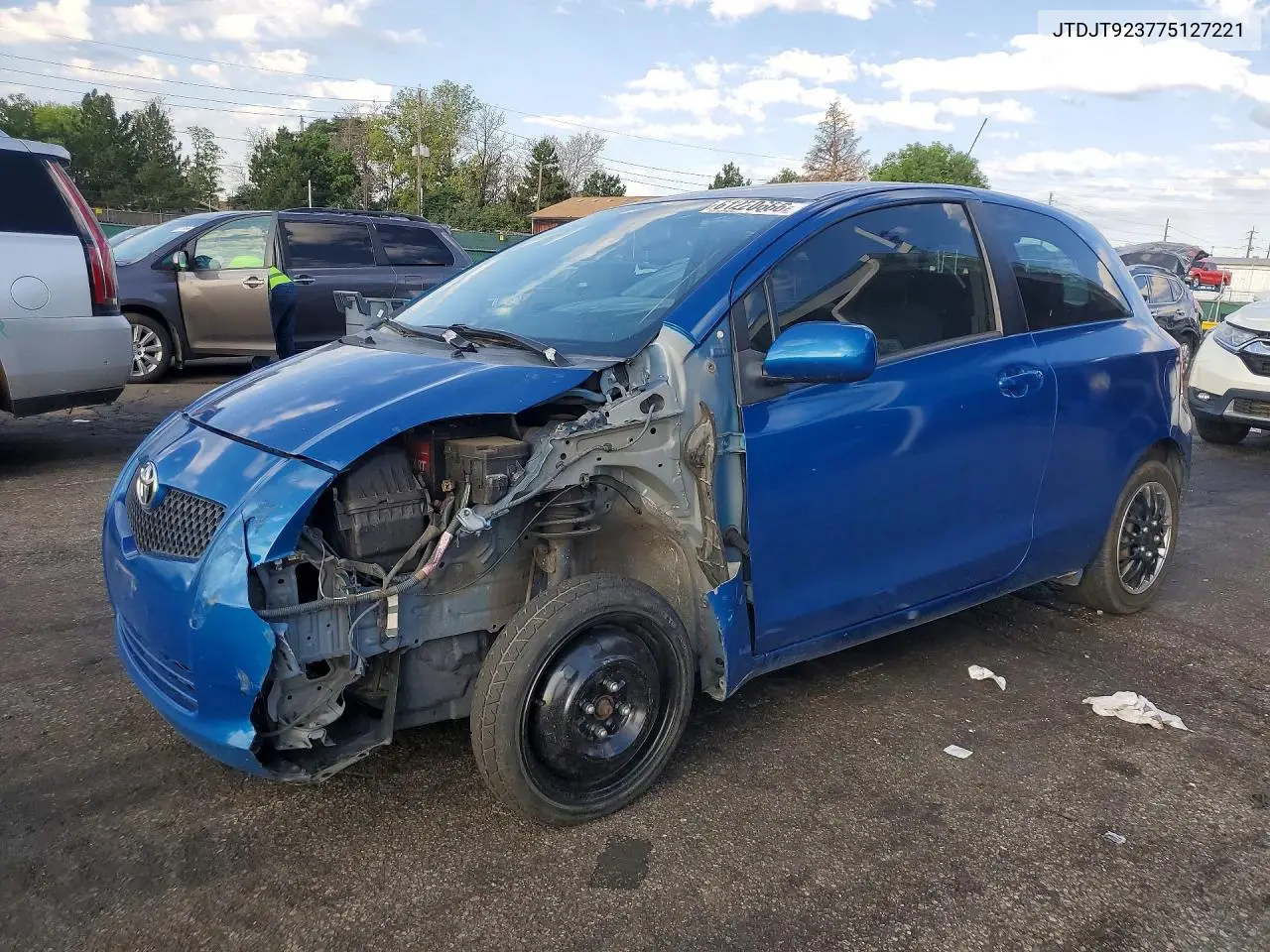 2007 Toyota Yaris Base VIN: JTDJT923775127221 Lot: 61220666