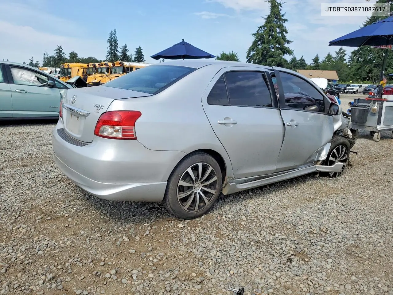 2007 Toyota Yaris S VIN: JTDBT903871087617 Lot: 61400606