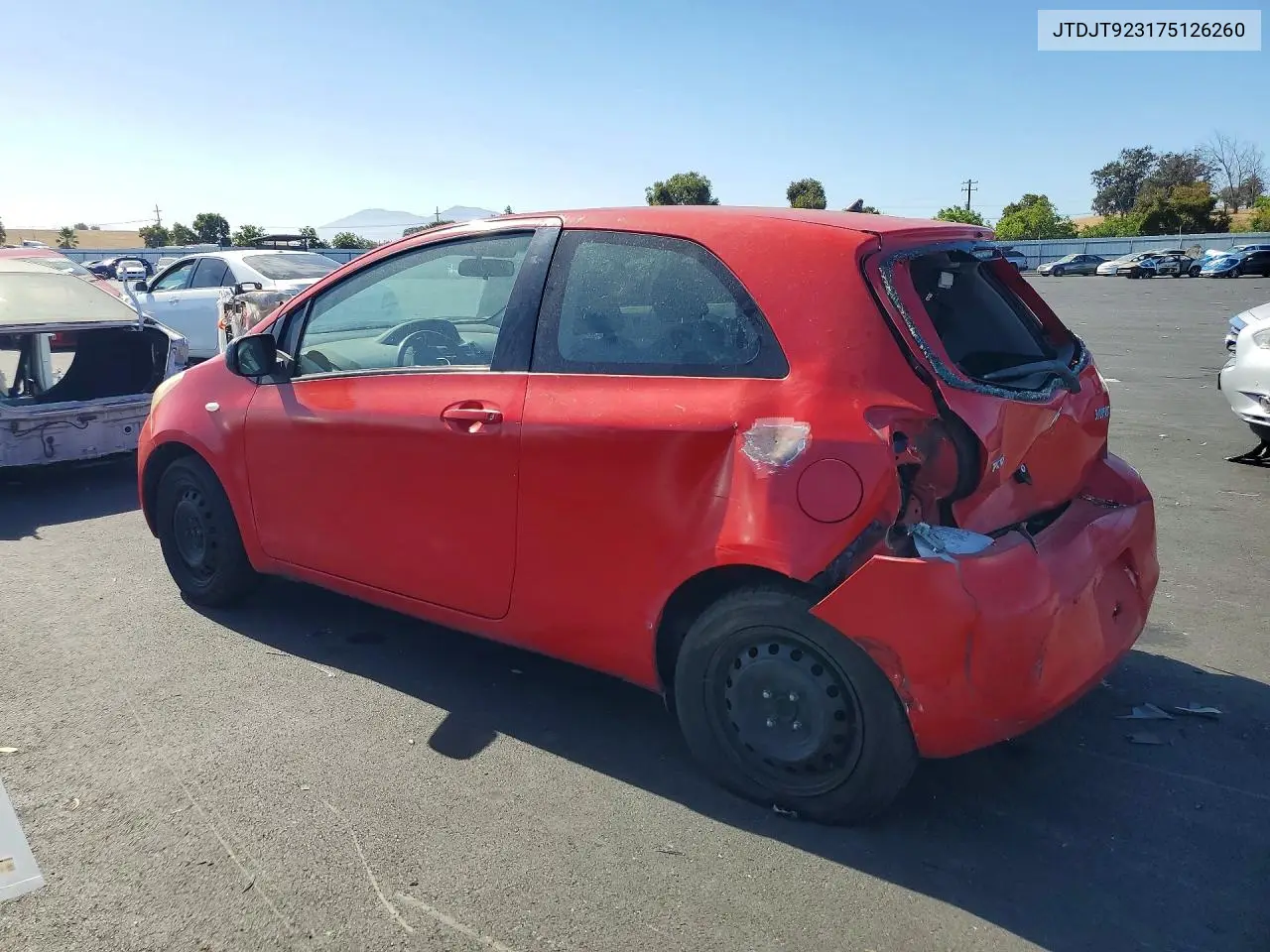 2007 Toyota Yaris Base VIN: JTDJT923175126260 Lot: 61779466
