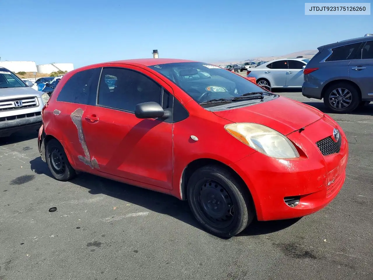 2007 Toyota Yaris Base VIN: JTDJT923175126260 Lot: 61779466