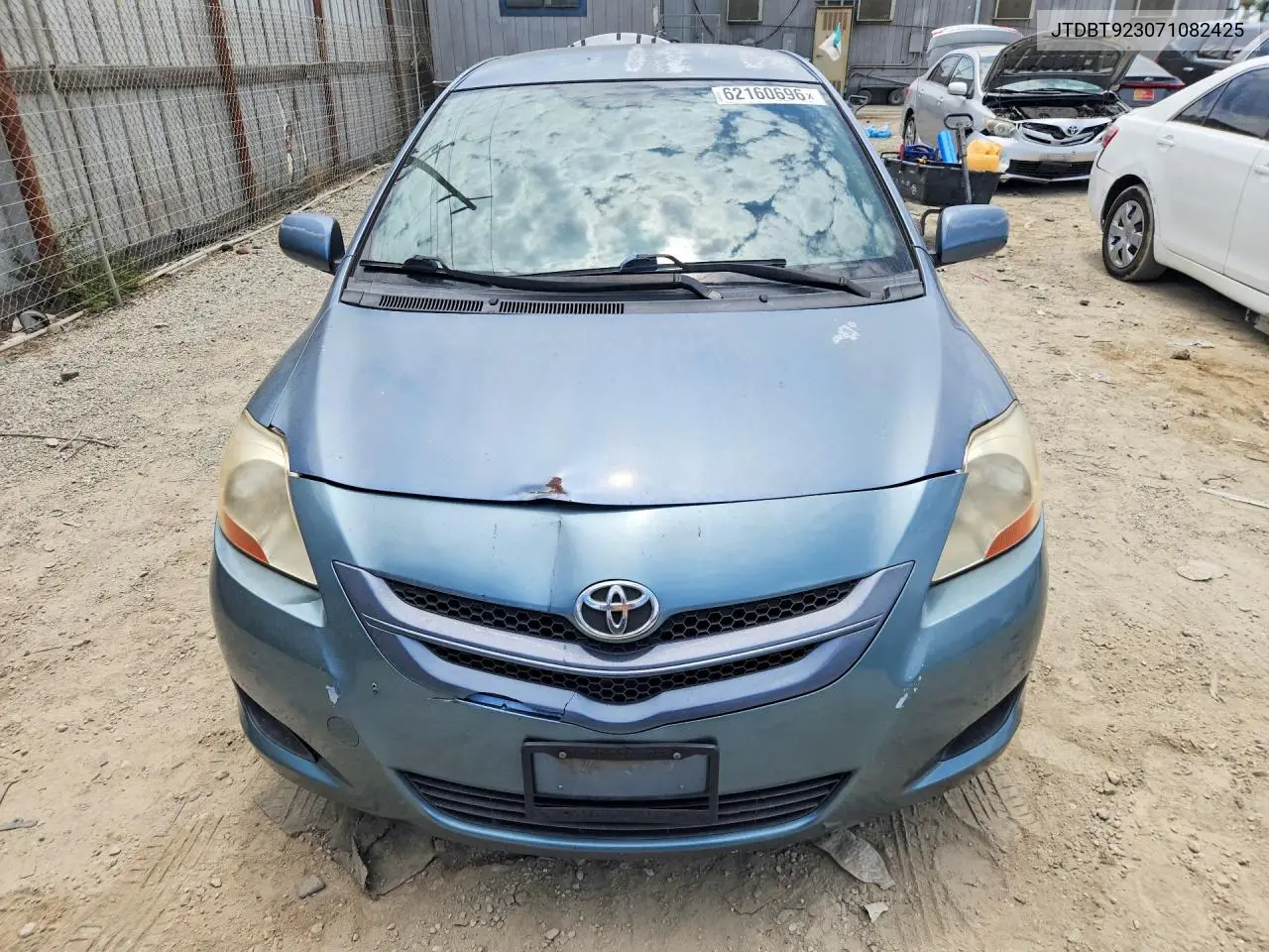 2007 Toyota Yaris Base VIN: JTDBT923071082425 Lot: 62160696