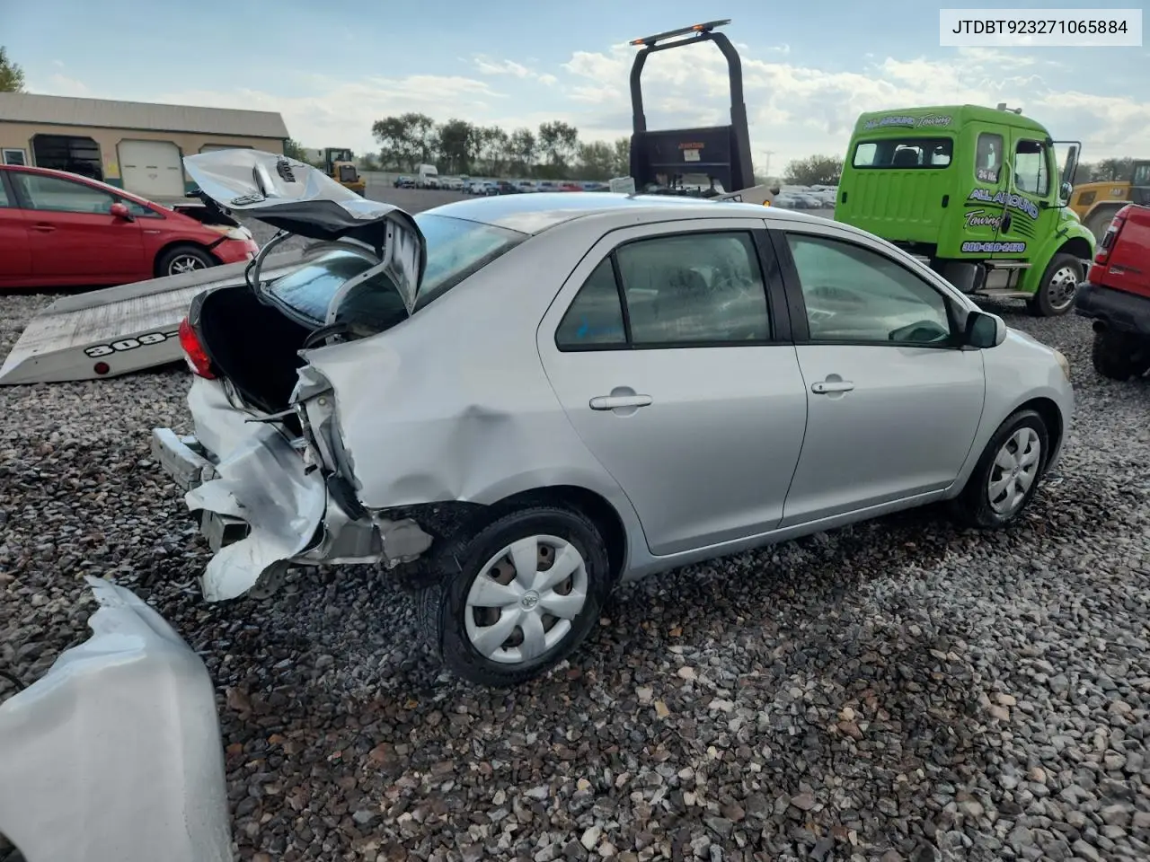 JTDBT923271065884 2007 Toyota Yaris