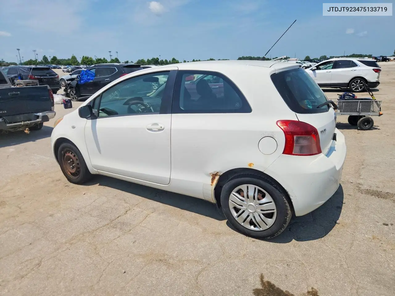 2008 Toyota Yaris VIN: JTDJT923475133719 Lot: 61235316
