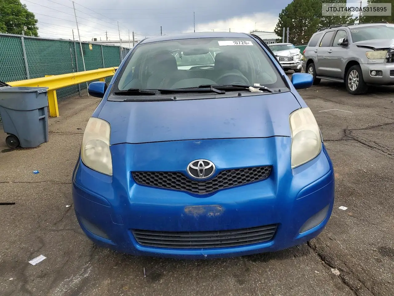 2010 Toyota Yaris Base VIN: JTDJT4K30A5315895 Lot: 60520726