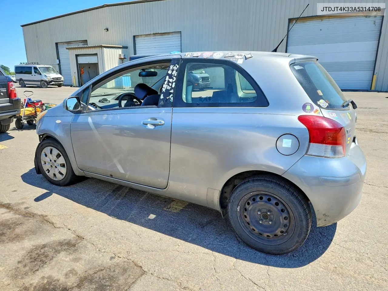 2010 Toyota Yaris Base VIN: JTDJT4K33A5314708 Lot: 60812046