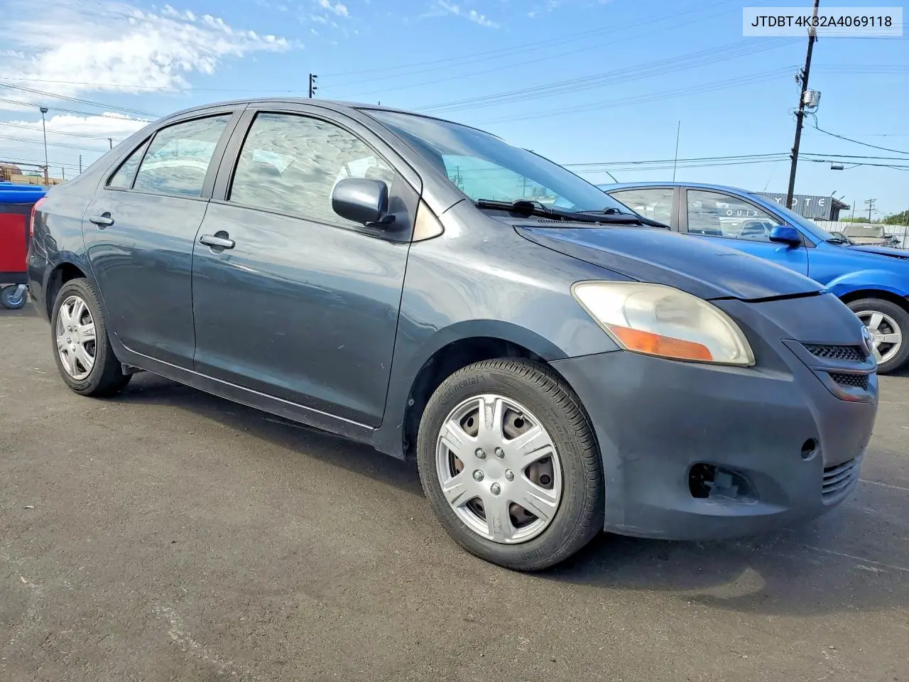 2010 Toyota Yaris Base VIN: JTDBT4K32A4069118 Lot: 62148686