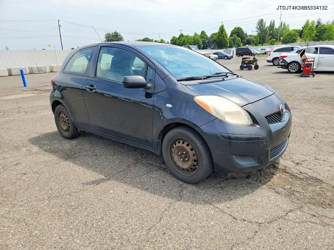 2011 Toyota Yaris Base VIN: JTDJT4K38B5334132 Lot: 62008206