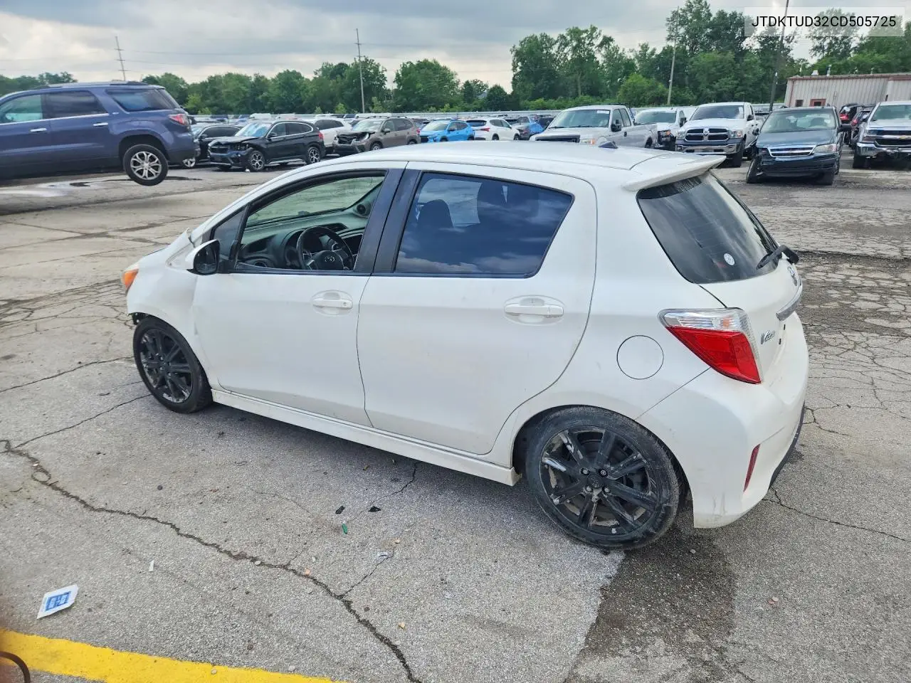 2012 Toyota Yaris 5-Door Se VIN: JTDKTUD32CD505725 Lot: 56424326