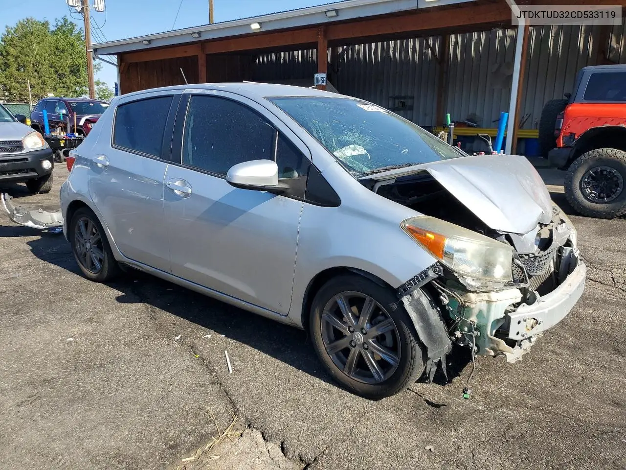 2012 Toyota Yaris 5-Door Se VIN: JTDKTUD32CD533119 Lot: 61951006