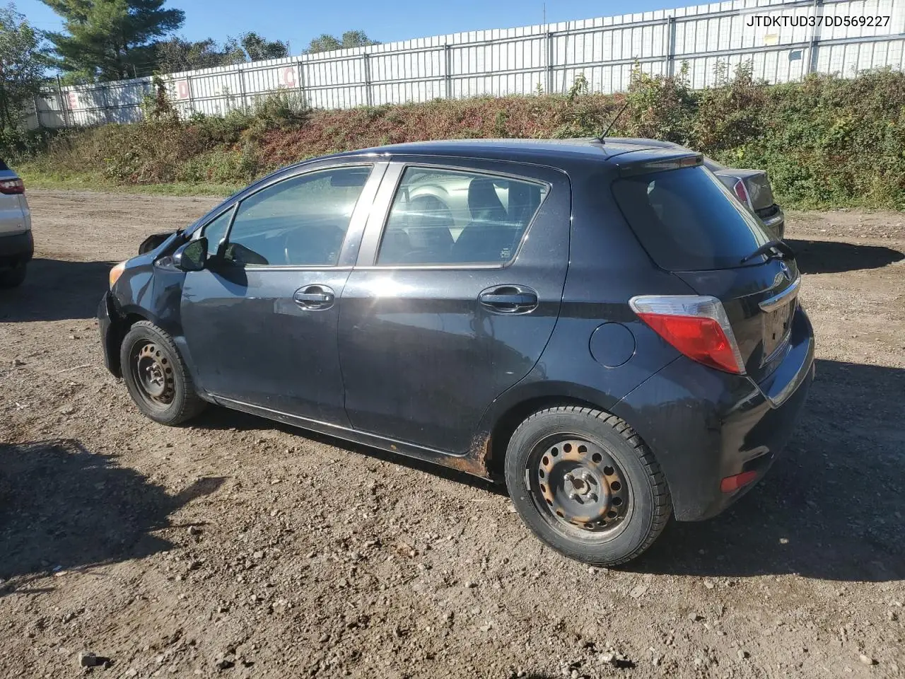 JTDKTUD37DD569227 2013 Toyota Yaris