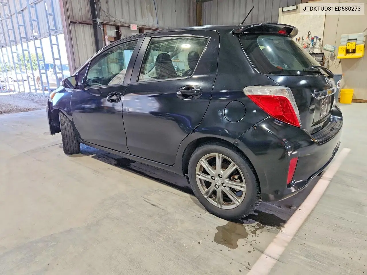 2014 Toyota Yaris 5-Door Se VIN: JTDKTUD31ED580273 Lot: 61246856