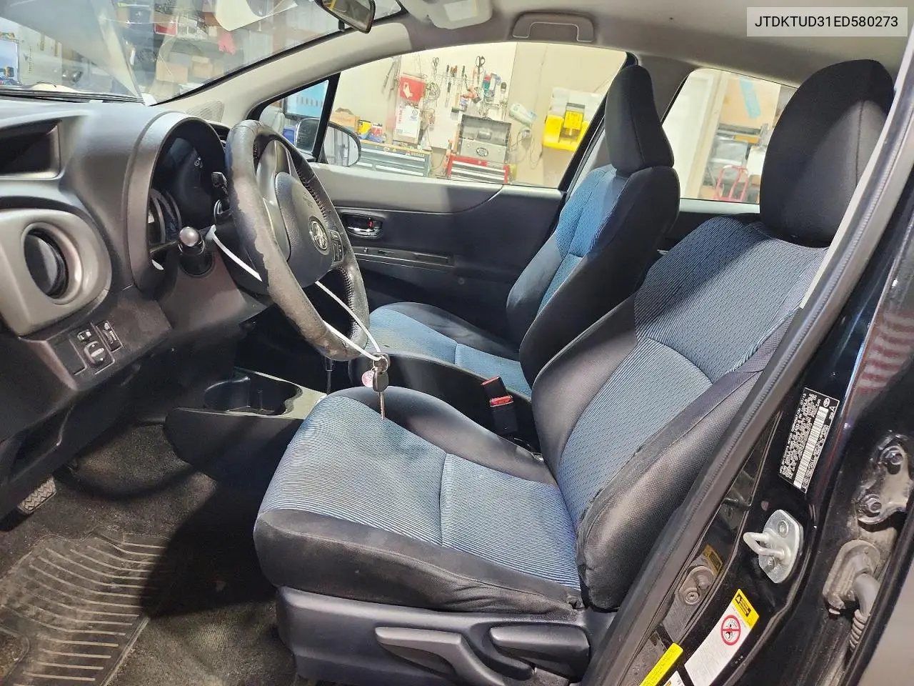 2014 Toyota Yaris 5-Door Se VIN: JTDKTUD31ED580273 Lot: 61246856