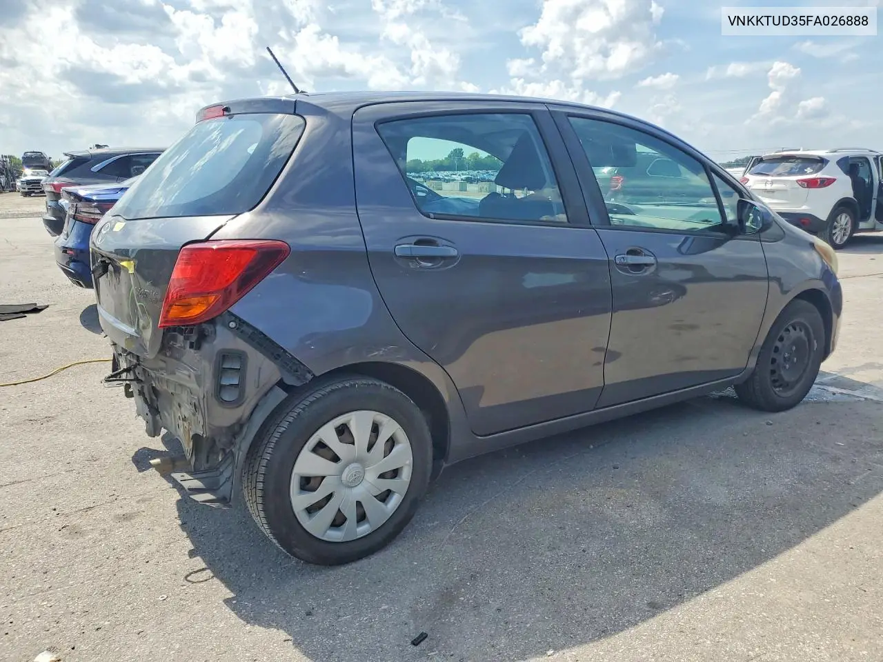 2015 Toyota Yaris 5-Door L VIN: VNKKTUD35FA026888 Lot: 60596736