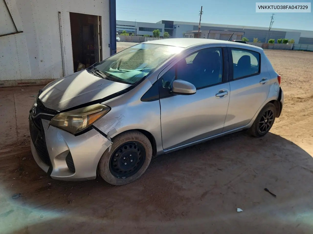 2015 Toyota Yaris 5-Door L VIN: VNKKTUD38FA047329 Lot: 60723006