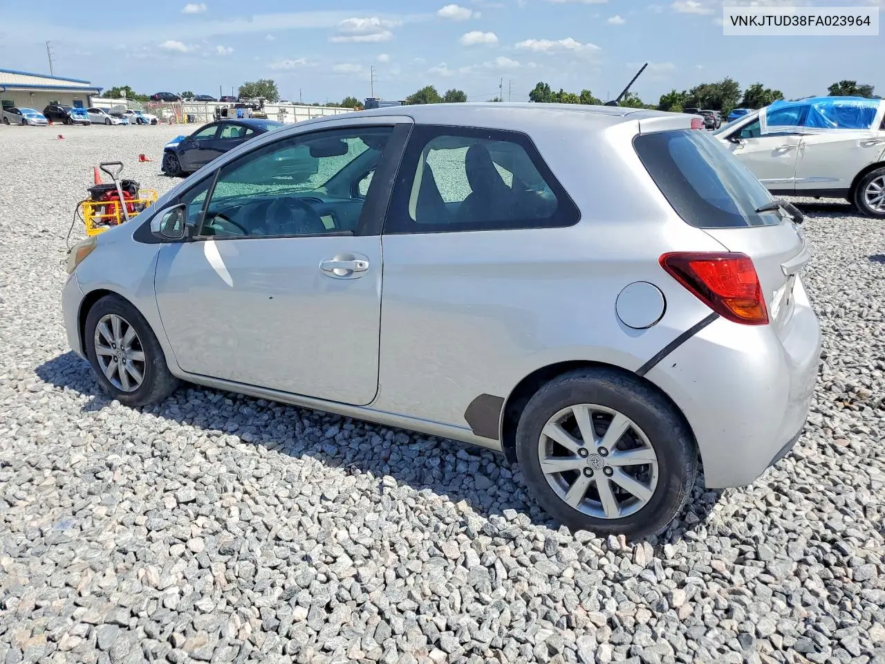 2015 Toyota Yaris 3-Door Le VIN: VNKJTUD38FA023964 Lot: 61339066
