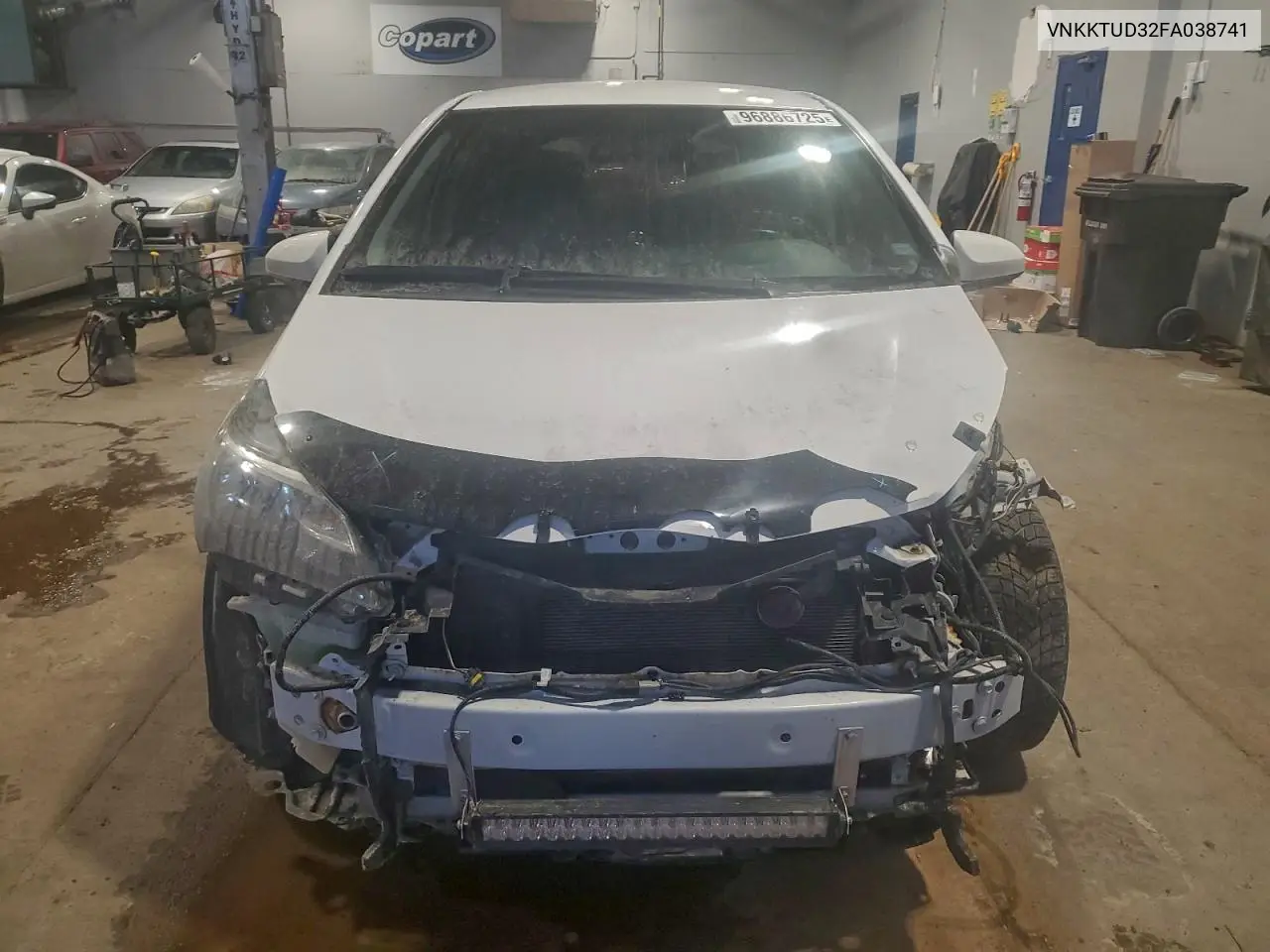 VNKKTUD32FA038741 2015 Toyota Yaris