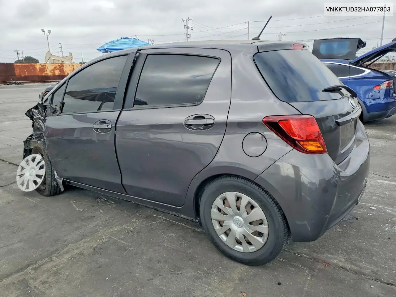 2017 Toyota Yaris 5-Door L Fleet VIN: VNKKTUD32HA077803 Lot: 60523786