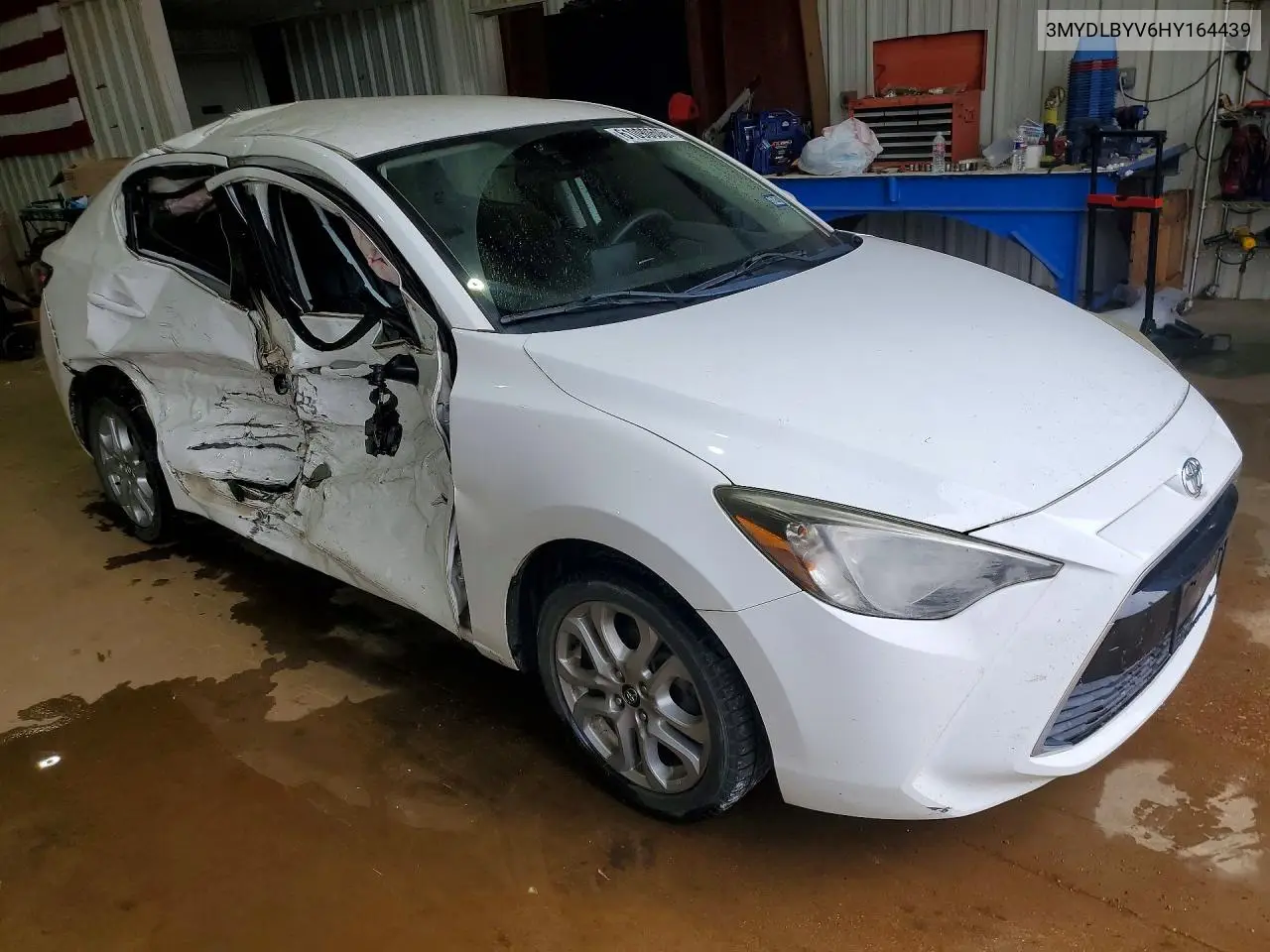 2017 Toyota Yaris Ia Base VIN: 3MYDLBYV6HY164439 Lot: 61090606